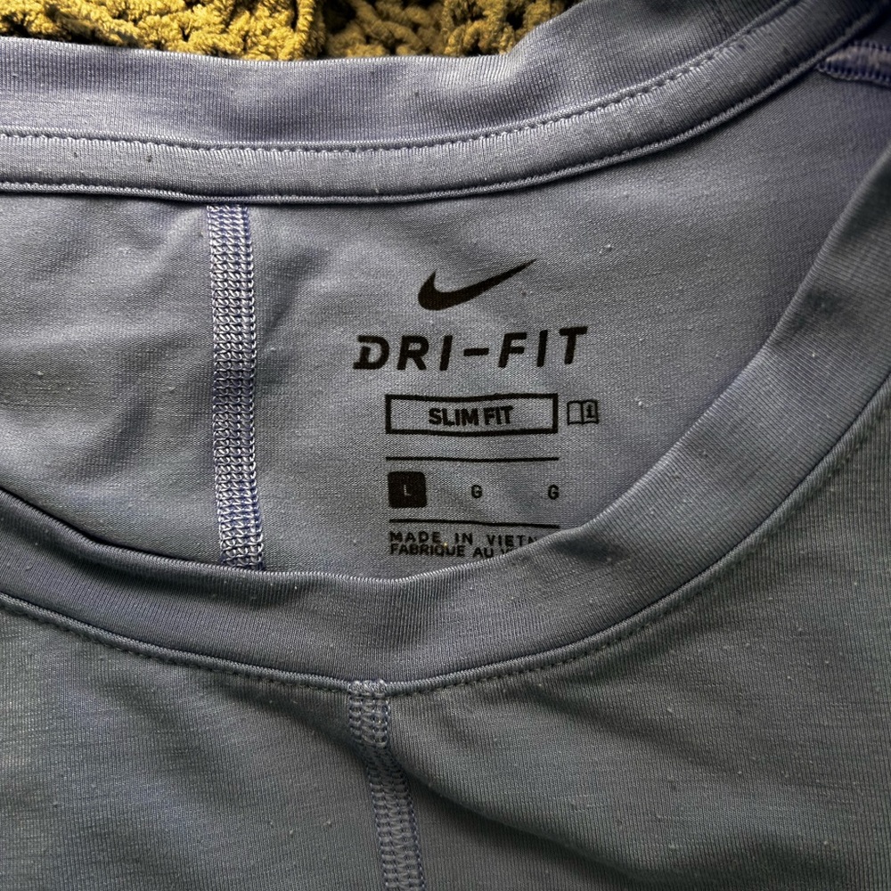 Nike Dri-FIT Slim Fit Shirt